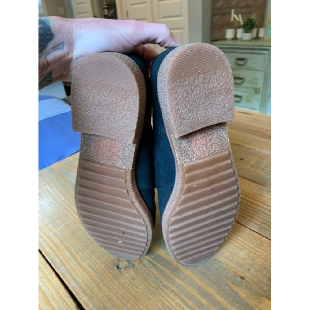 Women's Clarks black leather oxfords Size 8 - Picture 4 of 5